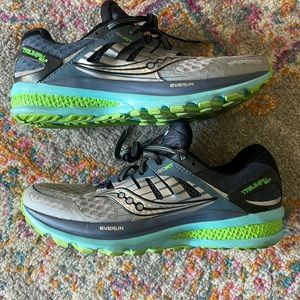Saucony Woman’s Triumph ISO2 Size 8.5 EVERUN LIKE NEW